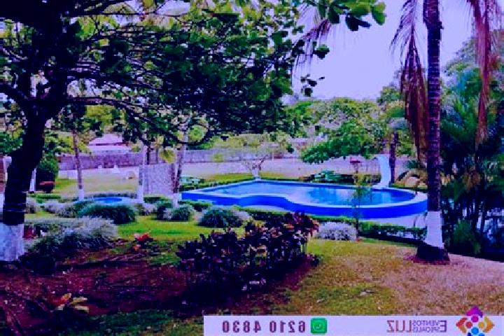 Piper, 30 — Escort in Roxana, Costa Rica