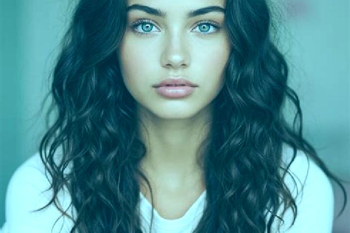 Piper, 31, a auburn amber-eyed mediterranean companion based in Yeola. Offering Couples, Fetish, Girlfriend Experience, Prostate Massage. Available for incal...