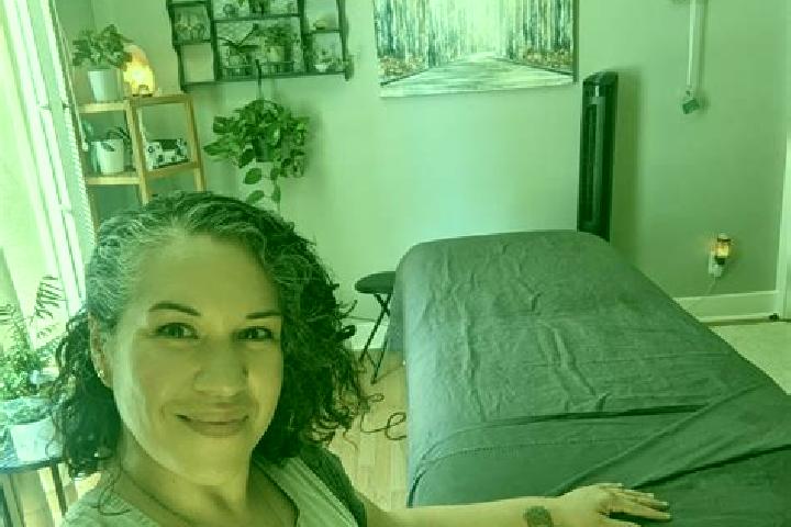 Piper, 31, a black brown-eyed european companion based in La Noe-Blanche. Offering 69, Couples, OWO, Massage. Available for incall and outcall, day and eveni...