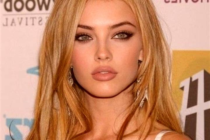 Piper, 31, a blonde hazel-eyed mediterranean companion based in Me. Offering Duos, Party Girl, Massage, Overnight, BDSM. Available for incall and outcall, ov...
