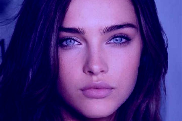 Piper, 31, a brunette dark-eyed mixed companion based in Loidesthal. Offering 69, Tantra, BDSM, CIM, Couples. Available for incall and outcall, overnight boo...