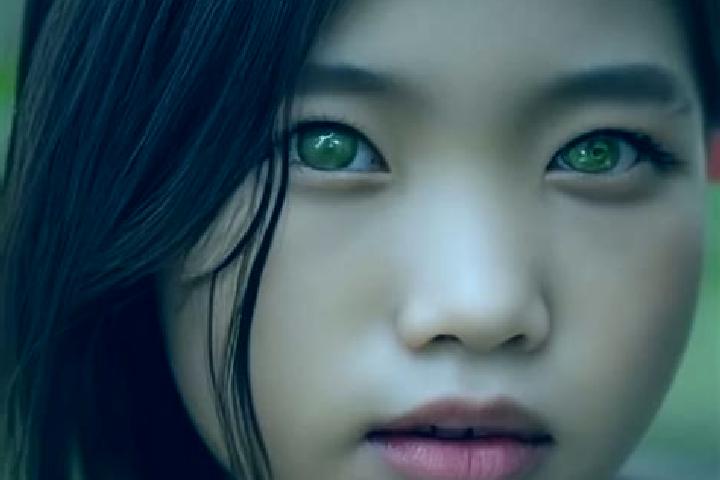 Piper, 31, a chestnut green-eyed asian companion based in Coggon. Offering OWO, CIM, BDSM. Available for incall and outcall, day and evening dates.