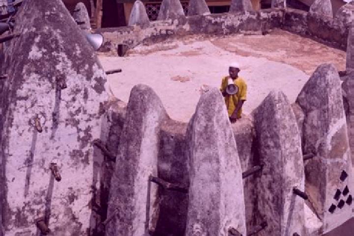 Piper, 31 — Escort in Larabanga, Ghana