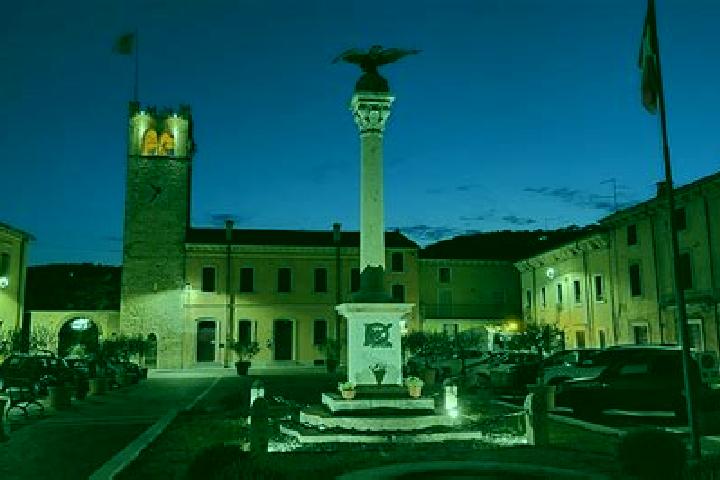 Piper, 31 — Escort in Mezzane di Sotto, Italy