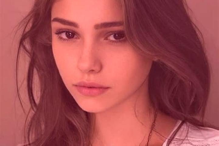 Piper, 32, a brunette grey-eyed slavic companion based in Barghat. Offering Couples, Striptease, Prostate Massage. Available for incall and outcall, overnigh...