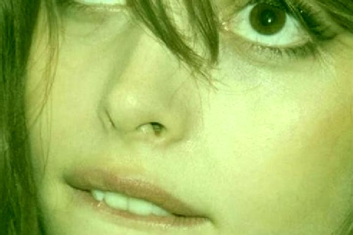 Piper, 32, a chestnut dark-eyed mediterranean companion based in Vicov. Offering Dinner Date, Fetish, Girlfriend Experience, Erotic Massage, OWO. Available f...