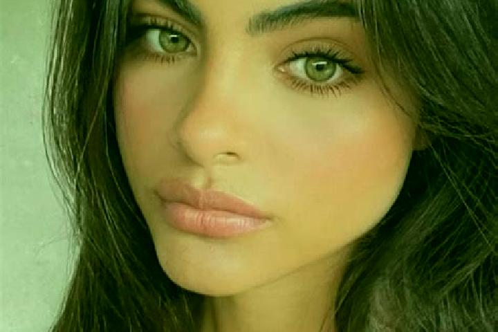 Piper, 32, a red green-eyed indian companion based in Rockport. Offering Girlfriend Experience, Overnight, BDSM. Available for incall and outcall, day and ev...