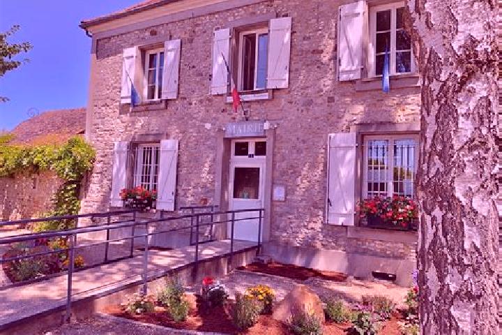 Piper, 32 — Escort in Moncourt-Fromonville, France