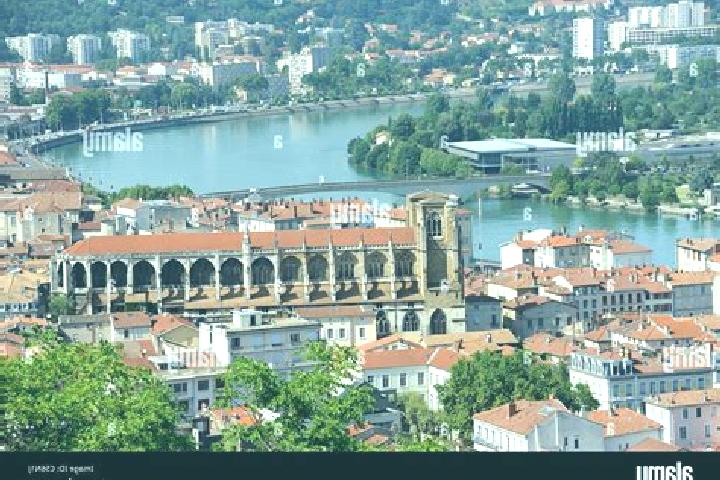 Piper, 32 — Escort in Viennay, France