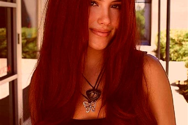 Piper, 33, a auburn dark-eyed slavic companion based in Tildonk. Offering CIM, Tantra, Couples. Available for incall and outcall, day and evening dates.