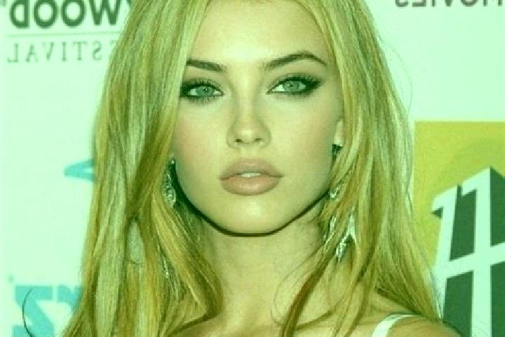 Piper, 33, a blonde hazel-eyed mediterranean companion based in Wyee Point. Offering Massage, Party Girl, Dinner Date. Available for incall and outcall, over...