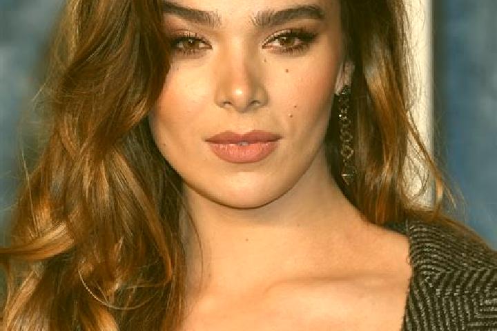 Piper, 33, a brunette grey-eyed caucasian companion based in Czarnowasy. Offering 69, Deep French Kissing, Striptease, A-Level. Available for incall and outc...