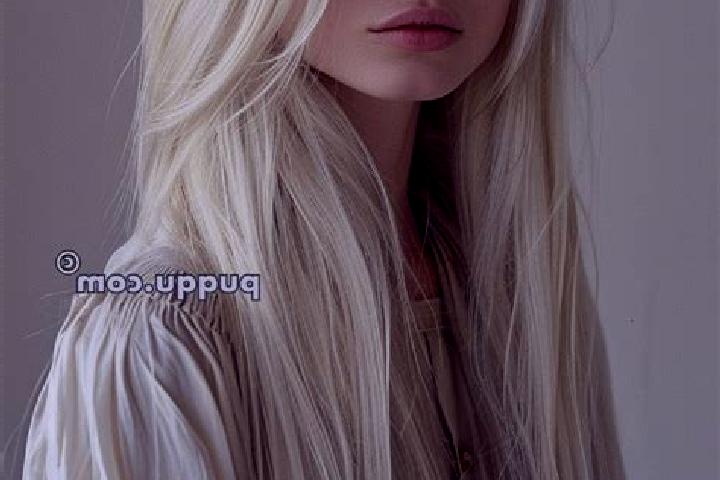 Piper, 33, a platinum blonde blue-eyed asian companion based in Maharda. Offering Duos, Massage, Striptease. Available for incall and outcall, day and evenin...