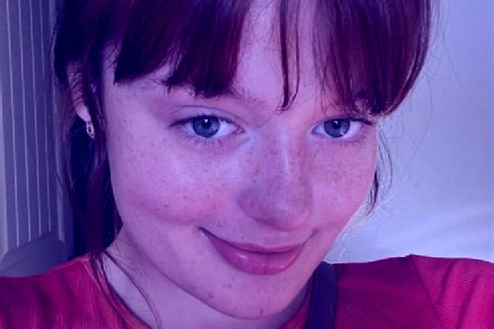 Piper, 33, a red grey-eyed middle eastern companion based in Gormi. Offering Roleplay, GFE, Fetish, Prostate Massage. Available for incall and outcall, day a...