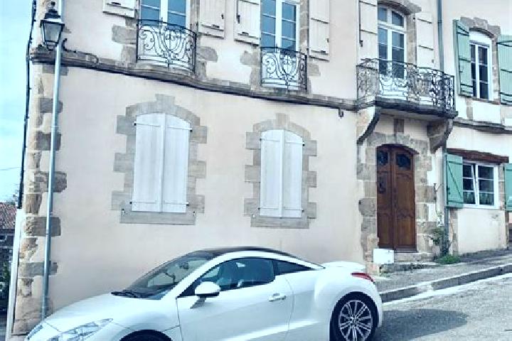 Piper, 33 — Escort in Manciet, France