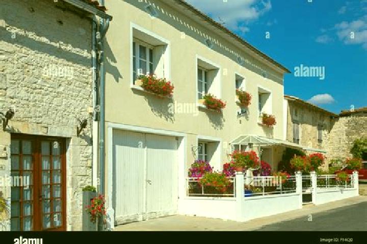 Piper, 33 — Escort in Marcillac-Lanville, France