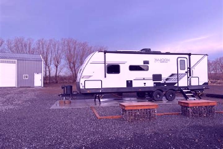 Piper, 33 — Escort in Mattawa, Canada