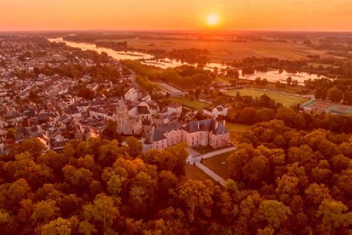 Piper, 33 — Escort in Meung-sur-Loire, France
