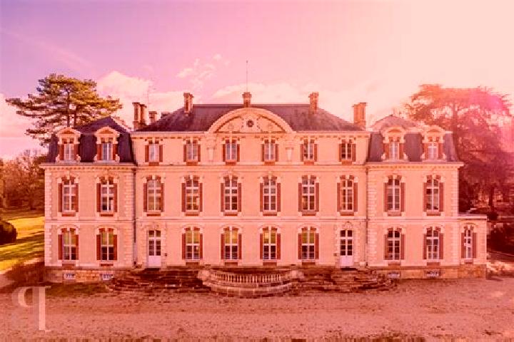Piper, 33 — Escort in Theillay, France