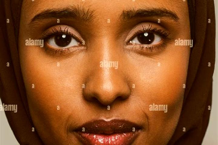 Piper, 34, a auburn brown-eyed middle eastern companion based in Matadamas. Offering 69, Striptease, Massage, Overnight, Roleplay. Available for incall and o...