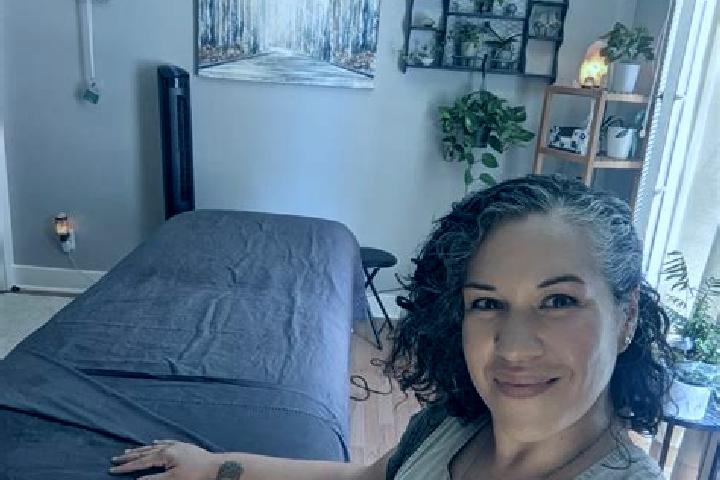 Piper, 34, a black dark-eyed caucasian companion based in Brandenburg. Offering CIM, Dinner Date, Erotic Massage, A-Level. Available for incall and outcall, ...