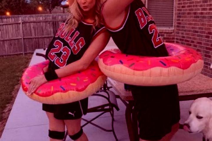 Piper, 34, a blonde amber-eyed slavic companion based in Saint Helen s Park. Offering Massage, Duos, Couples, BDSM, Striptease. Available for incall and outc...