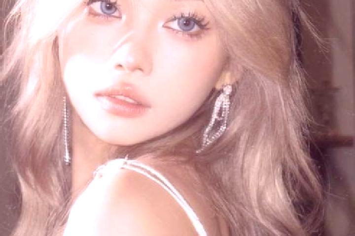 Piper, 34, a blonde blue-eyed asian companion based in Creissels. Offering Tantra, Striptease, Travel Companion. Available for incall and outcall, overnight ...