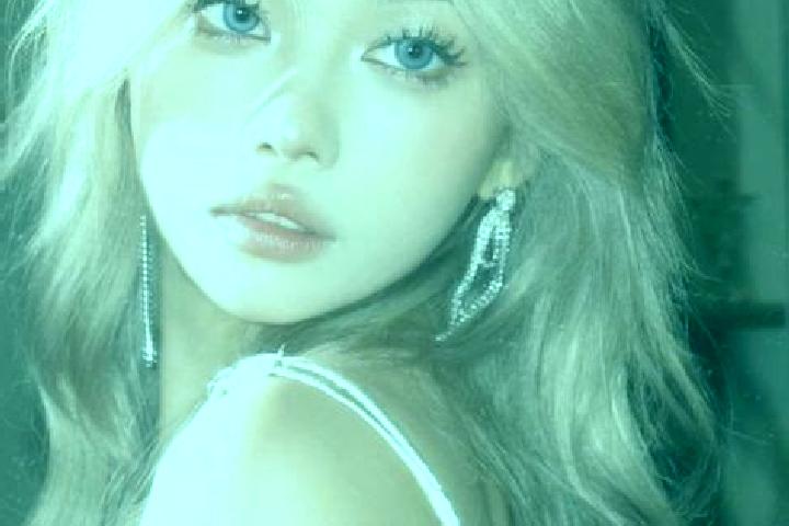 Piper, 34, a blonde blue-eyed asian companion based in Sahuye. Offering Fetish, Domination, 69, Deep French Kissing, Duos. Available for incall and outcall, ...