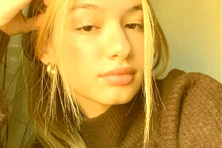 Piper, 34, a blonde brown-eyed asian companion based in Ntungamo. Offering OWO, CIM, Roleplay. Available for incall and outcall, overnight bookings available.