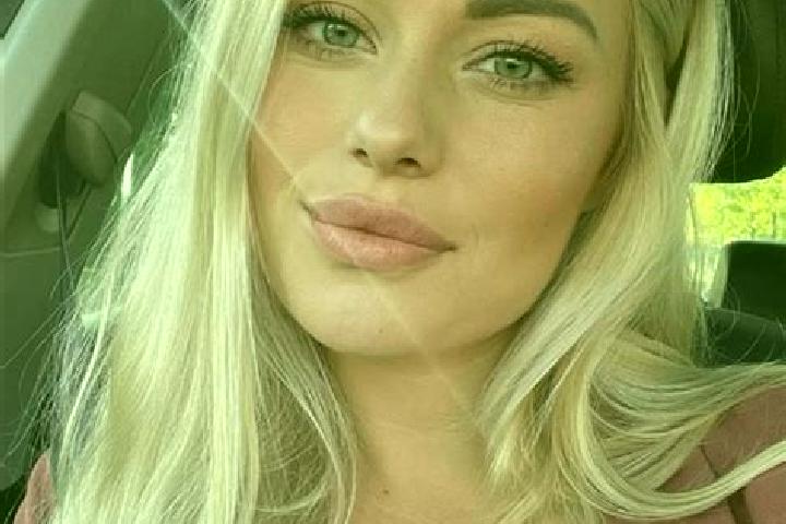 Piper, 34, a blonde hazel-eyed caucasian companion based in Ixmatlaco. Offering A-Level, Overnight, Domination. Available for incall and outcall, day and eve...