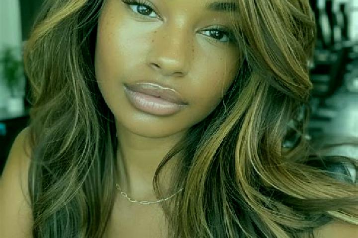 Piper, 34, a dark blonde dark-eyed mixed companion based in Cholet. Offering Roleplay, Domination, CIM, Girlfriend Experience. Available for incall and outca...