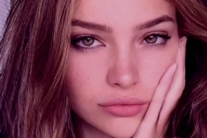 Piper, 34, a dark blonde hazel-eyed mixed companion based in Chambave. Offering 69, Couples, Tantra. Available for incall and outcall, overnight bookings ava...
