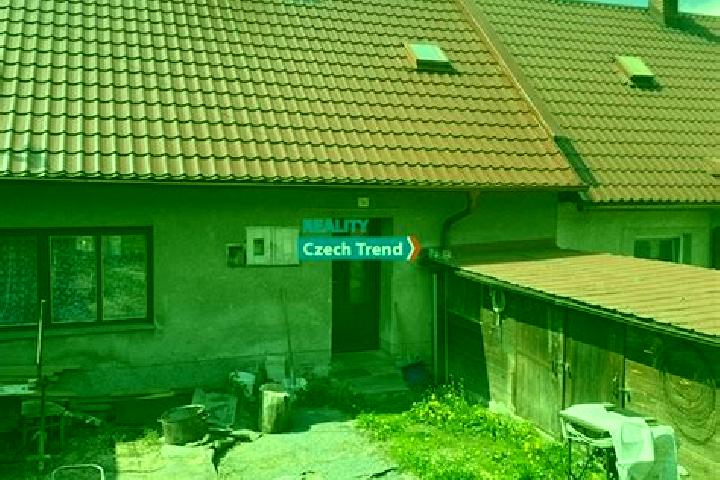Piper, 34 — Escort in Domasov, Czech Republic