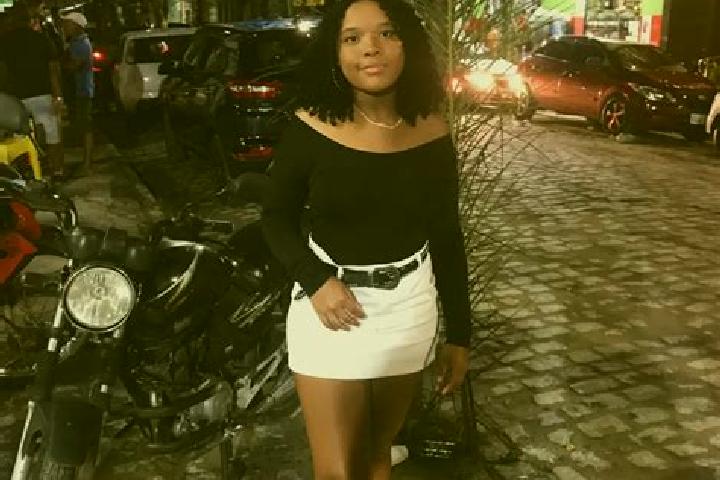 Piper, 34 — Escort in Itapitanga, Brazil
