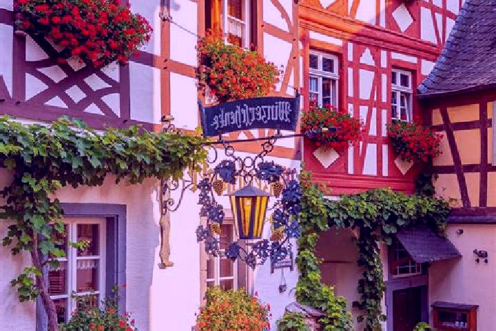 Piper, 34 — Escort in Mistorf, Germany