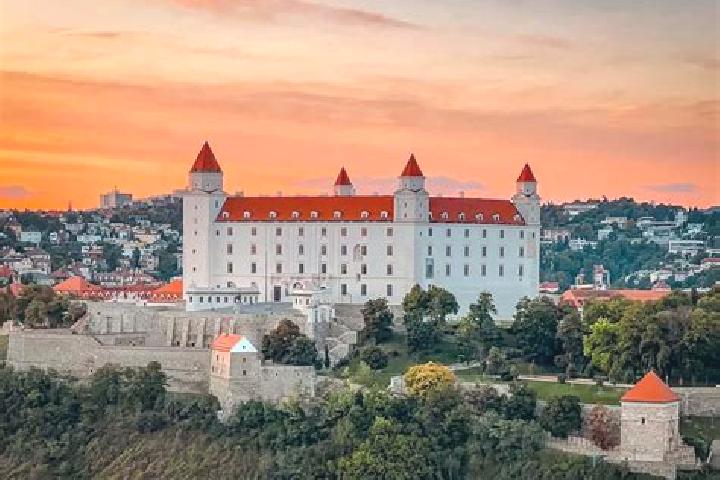 Piper, 34 — Escort in Richnava, Slovakia