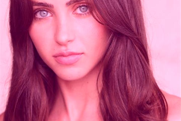 Piper, 35, a auburn hazel-eyed latina companion based in Le Thor. Offering Massage, Party Girl, Girlfriend Experience, OWO. Available for incall and outcall,...