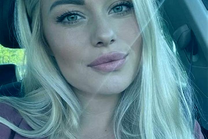 Piper, 35, a blonde hazel-eyed caribbean companion based in Aboulie. Offering BDSM, Girlfriend Experience, A-Level. Available for incall and outcall, overnig...