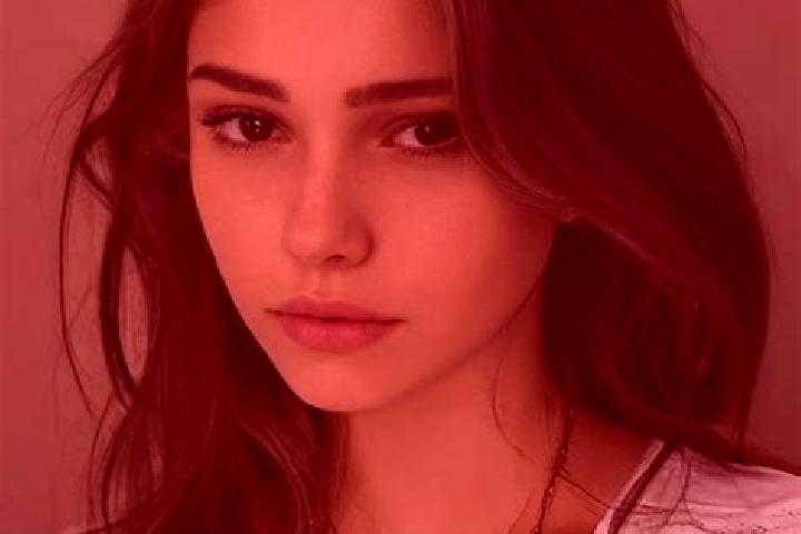 Piper, 35, a chestnut brown-eyed slavic companion based in Ha akame. Offering Couples, Duos. Available for incall and outcall, day and evening dates.