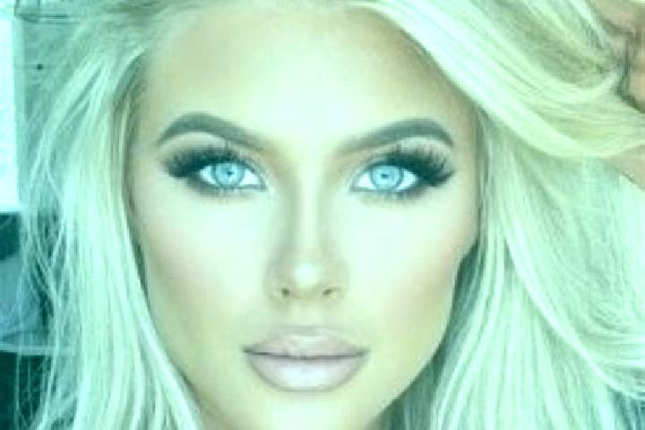 Piper, 35, a platinum blonde dark-eyed latina companion based in Quintanaelez. Offering Fetish, BDSM, Couples. Available for incall and outcall, overnight bo...
