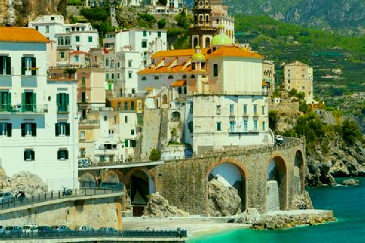 Piper, 35 — Escort in Barchi, Italy