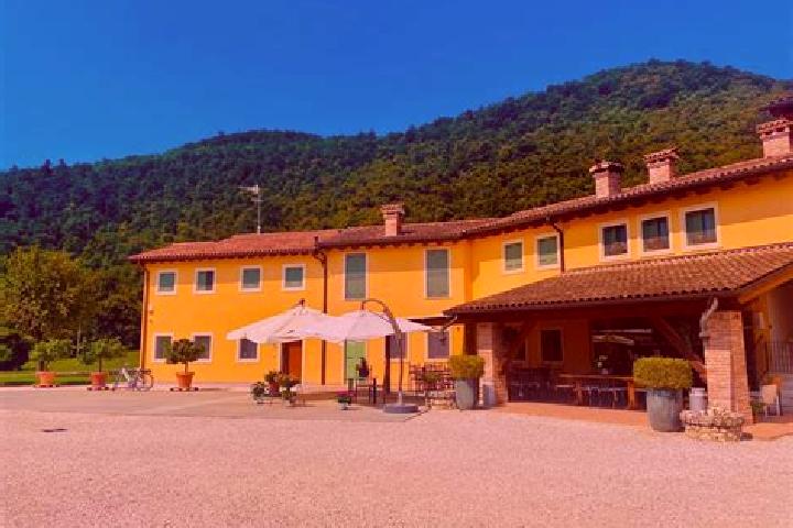 Piper, 35 — Escort in Villa del Bosco, Italy