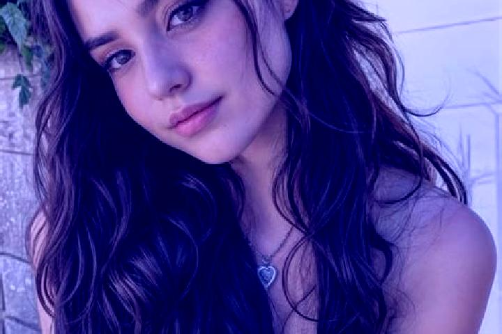 Piper, 36, a auburn brown-eyed caribbean companion based in Oliveira do Bairro. Offering Massage, Party Girl, A-Level. Available for incall and outcall, day ...