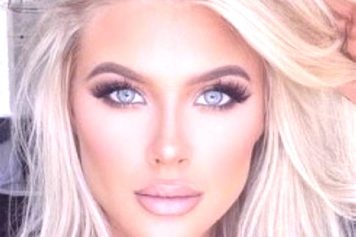 Piper, 36, a platinum blonde amber-eyed middle eastern companion based in Otjiwarongo. Offering Fetish, Tantra, A-Level, Prostate Massage. Available for inca...