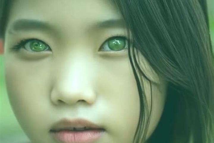 Piper, 36, a red green-eyed asian companion based in Sancel. Offering 69, A-Level, GFE, Roleplay. Available for incall and outcall, day and evening dates.