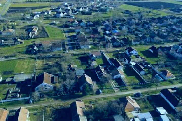 Piper, 36 — Escort in Cenej, Serbia