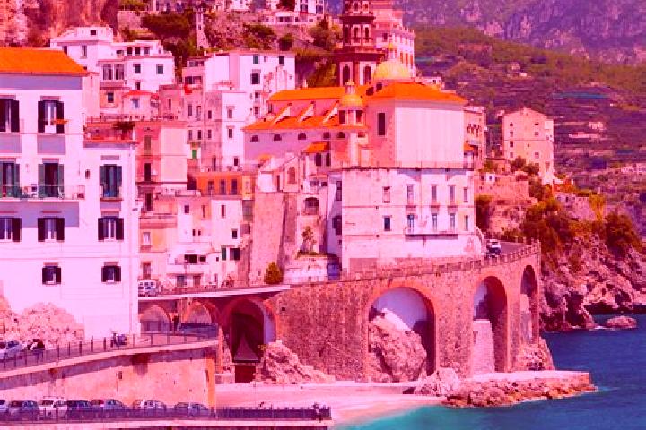 Piper, 36 — Escort in Favaco, Italy