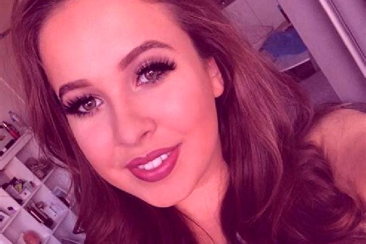 Piper, 37, a black brown-eyed european companion based in Ropice. Offering Party Girl, Overnight, Tantra, BDSM. Available for incall and outcall, day and eve...