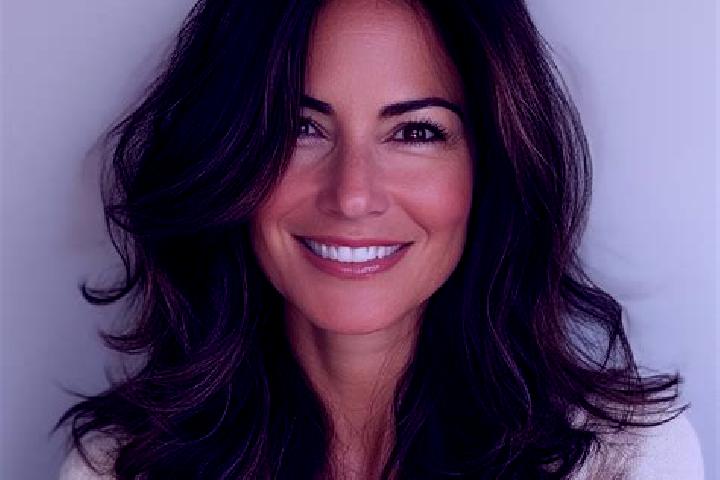 Piper, 37, a brunette dark-eyed european companion based in Prety. Offering Fetish, Dinner Date, Erotic Massage, OWO. Available for incall and outcall, day a...