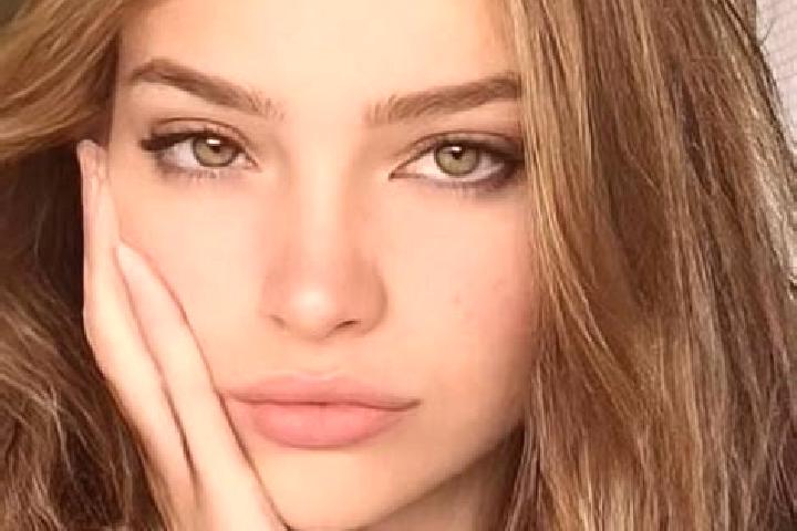 Piper, 37, a brunette green-eyed slavic companion based in Samko. Offering CIM, Duos, Deep French Kissing, Roleplay. Available for incall and outcall, day an...